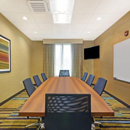 Fairfield Inn & Suites By Marriott Savannah Sw/גבעת ריצ'מונד מראה חיצוני תמונה